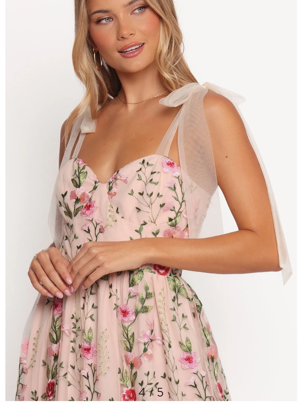 NWT Petal & Pup Mirabel Floral Embroidered Midi Dress Size Small - Picture 5 of 10